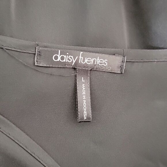 Daisy Fuentes tie knot front blouse Size L - Picture 8 of 10